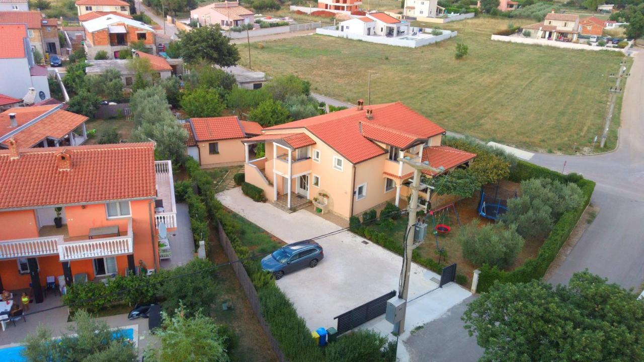 Comfortable Apartment Near Pula Marčana Exterior foto